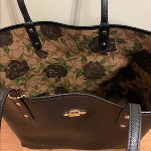 Coach tote